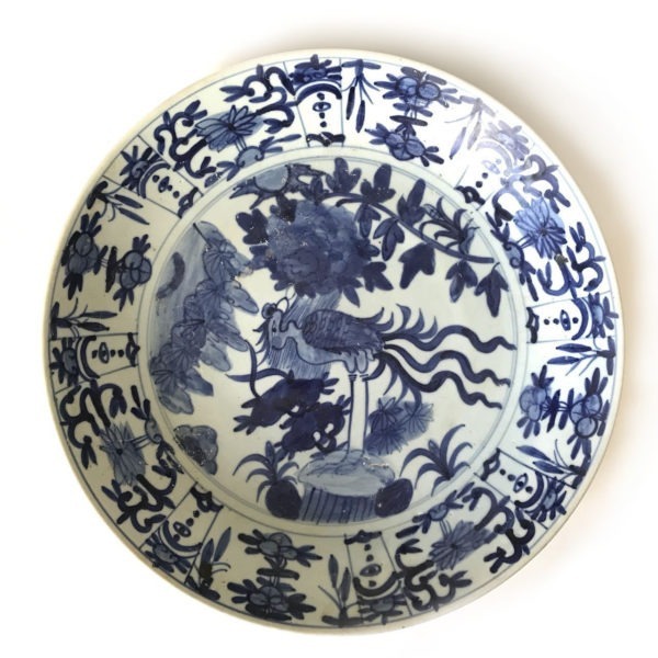 Grand plat porcelaine Ming (bleu et blanc), phénix et des 3 amis, 38 cm – Image 2