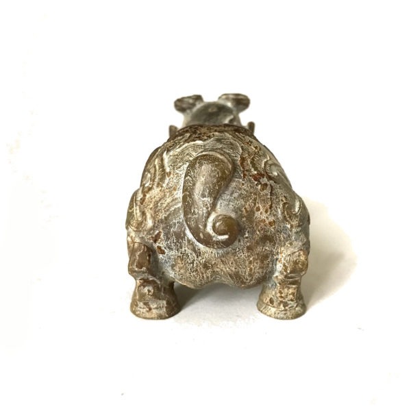 Jade archaïque chinois #02: Taureau ou chien – Image 4