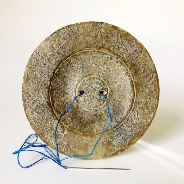 Jade archaïque chinois #18: Disque "Bi" décoré des animaux chimériques – Image 6