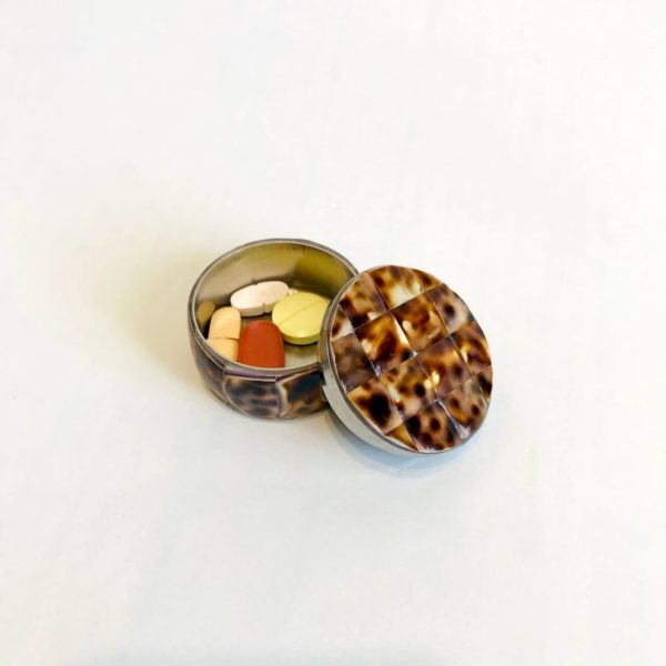 Petite boîte à pilules (ou autre) en mosaïque de porcelaine – Image 5