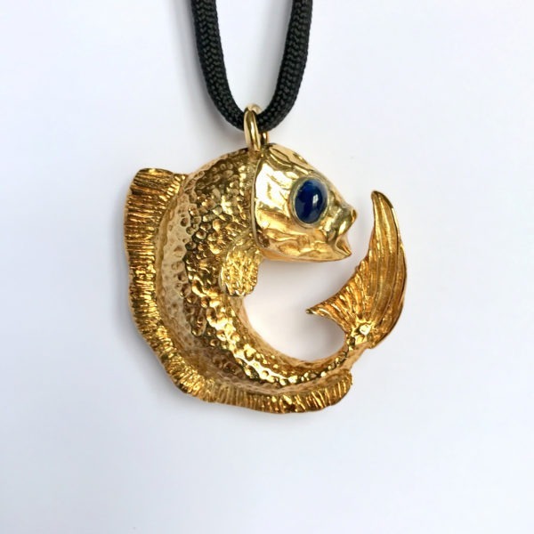 Collier pendentif poisson argent et saphir – Image 3