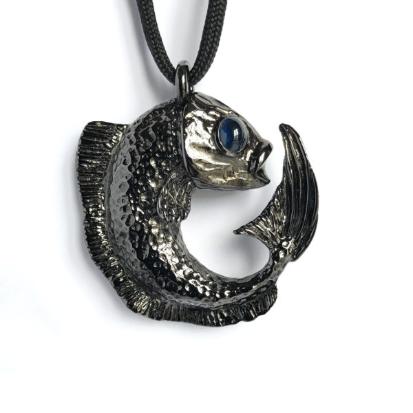 Collier pendentif poisson argent et saphir – Image 5